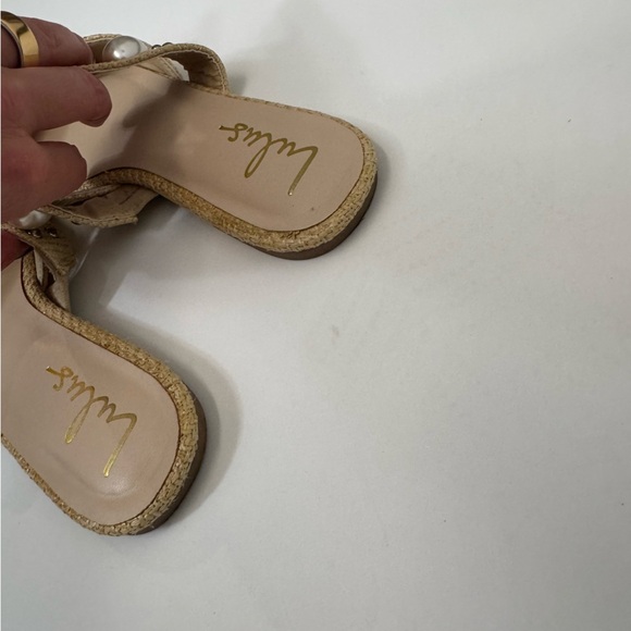 Lulus Justifyy Beige Raffia Woven Pointed-Toe Flats Size 8 - Picture 9 of 9